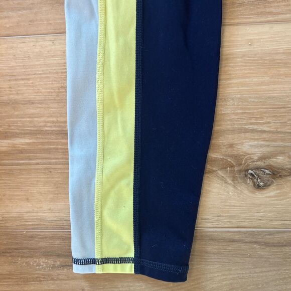 med Womens Athletic Pants Navy Blue Striped Leggings Fabletics Motion 365 - Picture 10 of 13